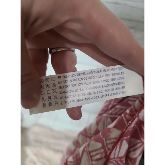 NWT FOREVER 21 Red Geometric Print Sleeveless Mini Dress Womans Size Medium - Picture 7 of 7